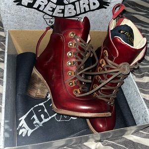 Freebird - Borow - red